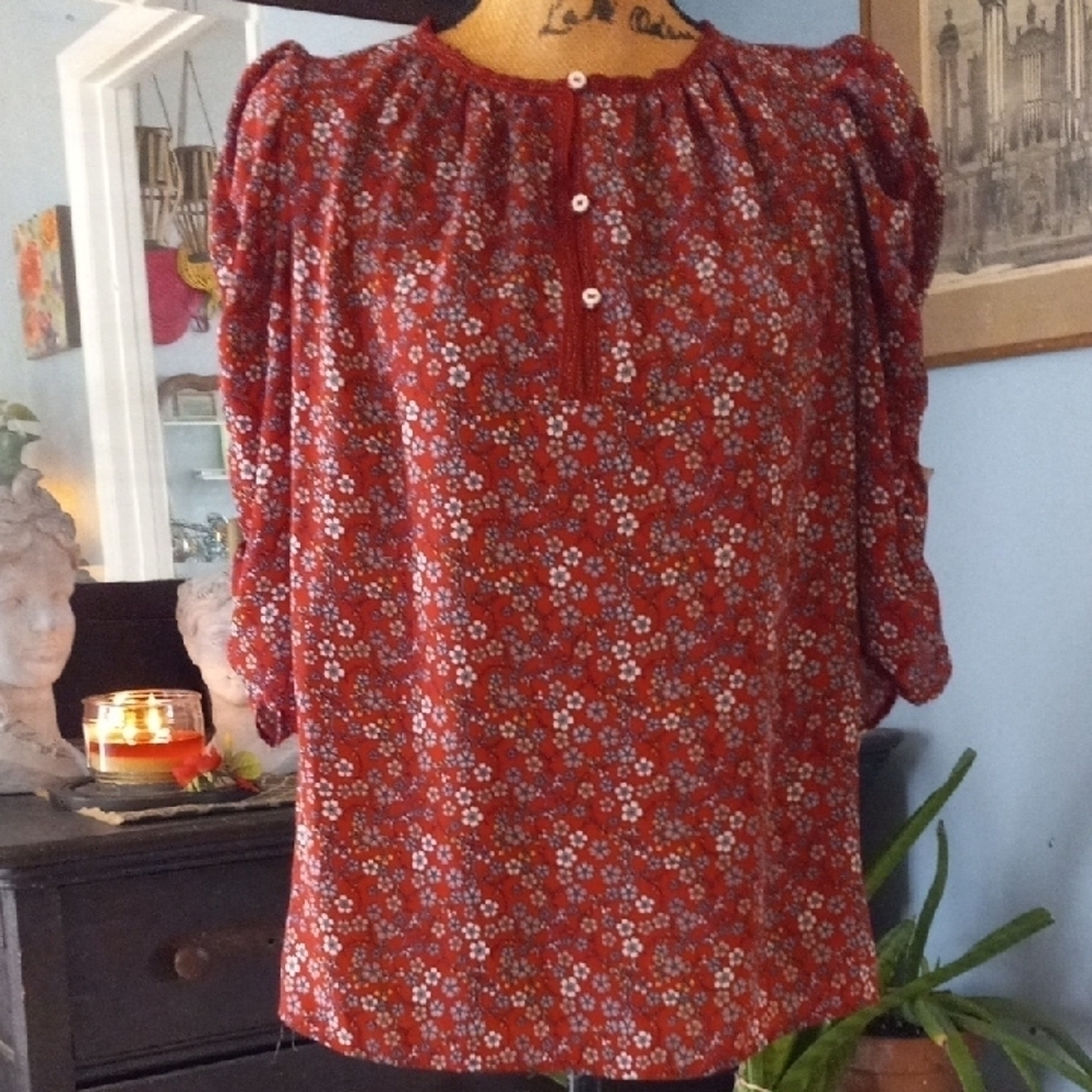 Max Studio Red Multicolored Floral Print Ruched Sleeve Blouse